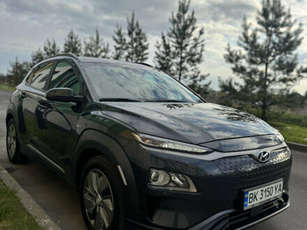 Сірий Хендай Kona, об'ємом двигуна 0 л та пробігом 65 тис. км за 17300 $, фото 1 на Automoto.ua