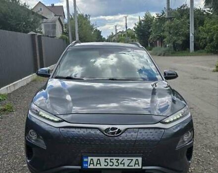 Сірий Хендай Kona, об'ємом двигуна 0 л та пробігом 78 тис. км за 17500 $, фото 1 на Automoto.ua