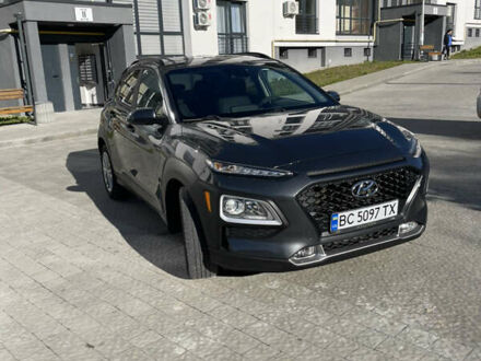 Сірий Хендай Kona, об'ємом двигуна 2 л та пробігом 93 тис. км за 15900 $, фото 1 на Automoto.ua
