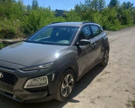 Сірий Хендай Kona, об'ємом двигуна 1.6 л та пробігом 54 тис. км за 28900 $, фото 1 на Automoto.ua