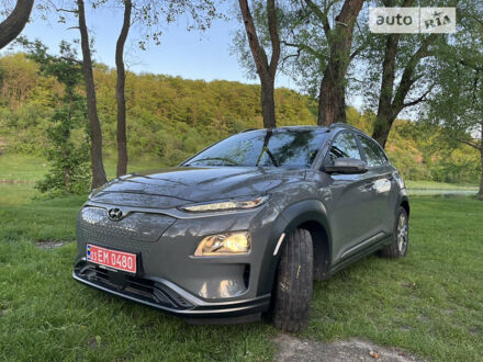 Сірий Хендай Kona, об'ємом двигуна 0 л та пробігом 29 тис. км за 16999 $, фото 1 на Automoto.ua