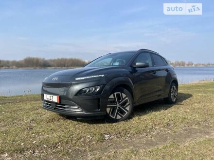 Сірий Хендай Kona, об'ємом двигуна 0 л та пробігом 69 тис. км за 24600 $, фото 1 на Automoto.ua