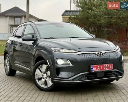 Сірий Хендай Kona, об'ємом двигуна 0 л та пробігом 74 тис. км за 15250 $, фото 1 на Automoto.ua