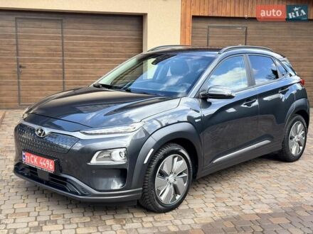 Хендай Kona 2020 в Черновцах на Automoto.ua Серый Хендай Kona, объемом двигателя 0 л и пробегом 93 тыс. км за 17299 $, фото 1 на Automoto.ua