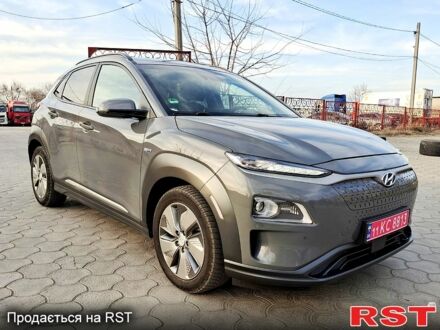 Хендай Kona 2020 у Дніпро (Дніпропетровську) на Automoto.ua Сірий Хендай Kona, об'ємом двигуна 0 л та пробігом 86 тис. км за 18200 $, фото 1 на Automoto.ua