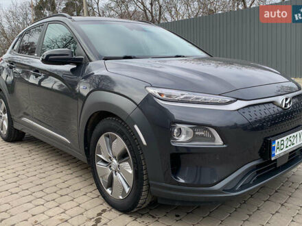 Серый Хендай Kona, объемом двигателя 0 л и пробегом 107 тыс. км за 18900 $, фото 1 на Automoto.ua