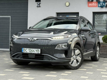 Хендай Kona 2020 в Дрогобыче на Automoto.ua Серый Хендай Kona, объемом двигателя 0 л и пробегом 56 тыс. км за 19700 $, фото 1 на Automoto.ua