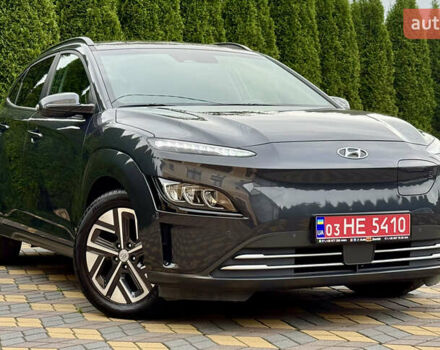 Серый Хендай Kona, объемом двигателя 0 л и пробегом 56 тыс. км за 16700 $, фото 1 на Automoto.ua