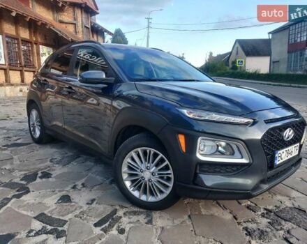 Серый Хендай Kona, объемом двигателя 2 л и пробегом 44 тыс. км за 15500 $, фото 1 на Automoto.ua