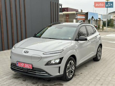 Хендай Kona 2021 в Виннице на Automoto.ua Серый Хендай Kona, объемом двигателя 0 л и пробегом 62 тыс. км за 18700 $, фото 1 на Automoto.ua
