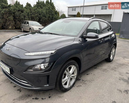 Сірий Хендай Kona, об'ємом двигуна 0 л та пробігом 38 тис. км за 17800 $, фото 1 на Automoto.ua