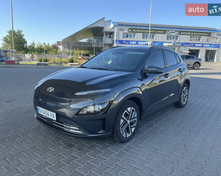 Серый Хендай Kona, объемом двигателя 0 л и пробегом 45 тыс. км за 16800 $, фото 1 на Automoto.ua
