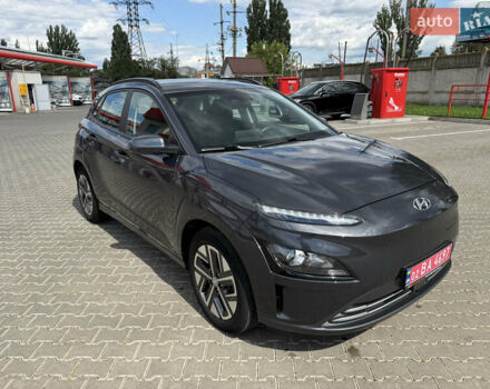 Сірий Хендай Kona, об'ємом двигуна 0 л та пробігом 59 тис. км за 18900 $, фото 1 на Automoto.ua