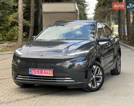 Хендай Kona 2022 в Львове на Automoto.ua Серый Хендай Kona, объемом двигателя 0 л и пробегом 93 тыс. км за 16450 $, фото 1 на Automoto.ua