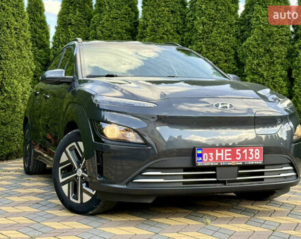 Сірий Хендай Kona, об'ємом двигуна 0 л та пробігом 81 тис. км за 19300 $, фото 1 на Automoto.ua