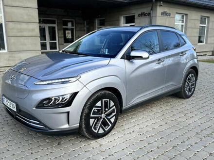 Хендай Kona 2023 в Коломые на Automoto.ua Серый Хендай Kona, объемом двигателя 0 л и пробегом 18 тыс. км за 20900 $, фото 1 на Automoto.ua