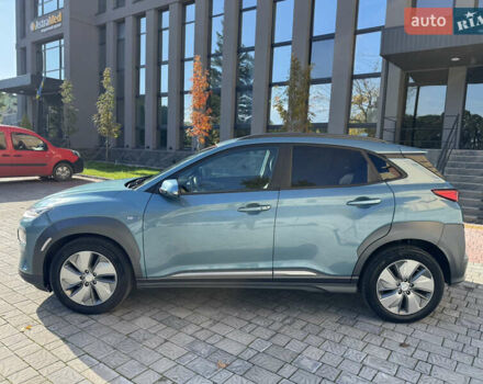 Синий Хендай Kona, объемом двигателя 0 л и пробегом 89 тыс. км за 16999 $, фото 8 на Automoto.ua
