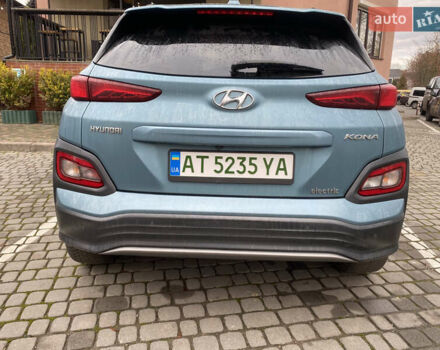 Синий Хендай Kona, объемом двигателя 0 л и пробегом 214 тыс. км за 15990 $, фото 4 на Automoto.ua