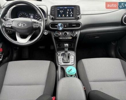 Синий Хендай Kona, объемом двигателя 2 л и пробегом 67 тыс. км за 14400 $, фото 16 на Automoto.ua