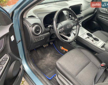 Синий Хендай Kona, объемом двигателя 0 л и пробегом 214 тыс. км за 15990 $, фото 9 на Automoto.ua
