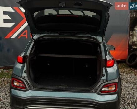 Синий Хендай Kona, объемом двигателя 0 л и пробегом 117 тыс. км за 17490 $, фото 29 на Automoto.ua