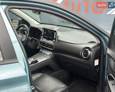 Синий Хендай Kona, объемом двигателя 0 л и пробегом 117 тыс. км за 17490 $, фото 28 на Automoto.ua