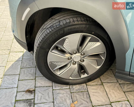 Синий Хендай Kona, объемом двигателя 0 л и пробегом 89 тыс. км за 16999 $, фото 56 на Automoto.ua