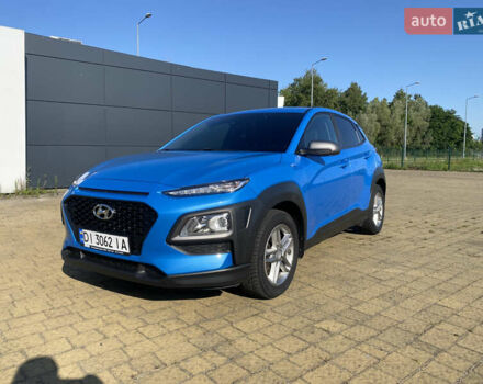 Синий Хендай Kona, объемом двигателя 2 л и пробегом 48 тыс. км за 15350 $, фото 2 на Automoto.ua