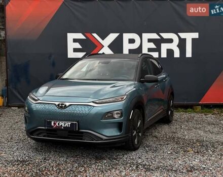 Синий Хендай Kona, объемом двигателя 0 л и пробегом 117 тыс. км за 17490 $, фото 1 на Automoto.ua