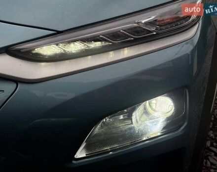 Синий Хендай Kona, объемом двигателя 0 л и пробегом 117 тыс. км за 17490 $, фото 21 на Automoto.ua