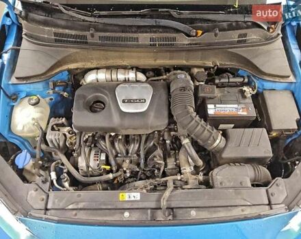 Синій Хендай Kona, об'ємом двигуна 1.59 л та пробігом 137 тис. км за 2600 $, фото 11 на Automoto.ua