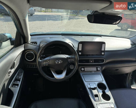 Синий Хендай Kona, объемом двигателя 0 л и пробегом 89 тыс. км за 16999 $, фото 33 на Automoto.ua