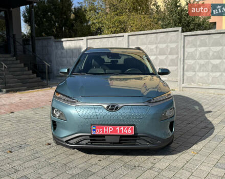 Синий Хендай Kona, объемом двигателя 0 л и пробегом 89 тыс. км за 16999 $, фото 2 на Automoto.ua