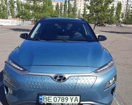 Синий Хендай Kona, объемом двигателя 0 л и пробегом 122 тыс. км за 16500 $, фото 2 на Automoto.ua