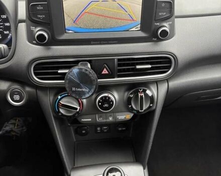 Синий Хендай Kona, объемом двигателя 2 л и пробегом 67 тыс. км за 14400 $, фото 15 на Automoto.ua