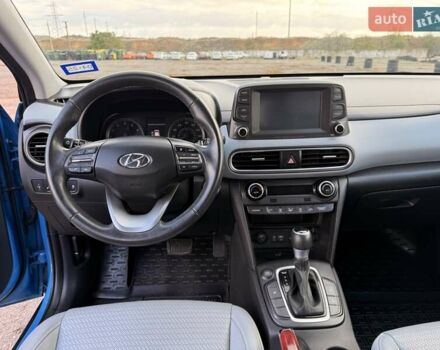 Синий Хендай Kona, объемом двигателя 1.6 л и пробегом 53 тыс. км за 15500 $, фото 13 на Automoto.ua