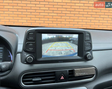 Синий Хендай Kona, объемом двигателя 0 л и пробегом 70 тыс. км за 14800 $, фото 22 на Automoto.ua