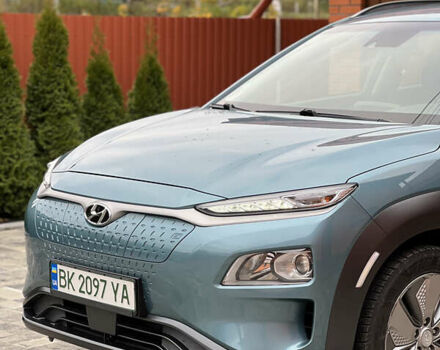 Синий Хендай Kona, объемом двигателя 0 л и пробегом 70 тыс. км за 14800 $, фото 3 на Automoto.ua