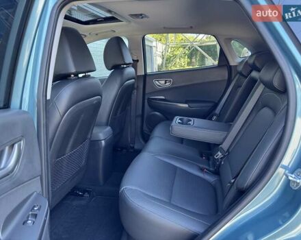 Синий Хендай Kona, объемом двигателя 0 л и пробегом 85 тыс. км за 17900 $, фото 67 на Automoto.ua