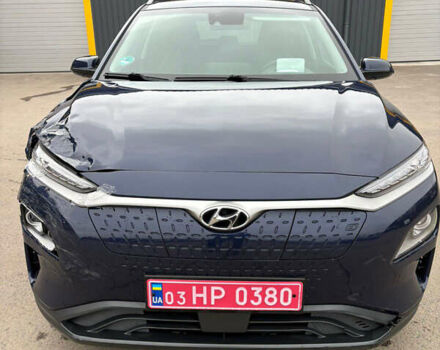 Синий Хендай Kona, объемом двигателя 0 л и пробегом 123 тыс. км за 15599 $, фото 2 на Automoto.ua