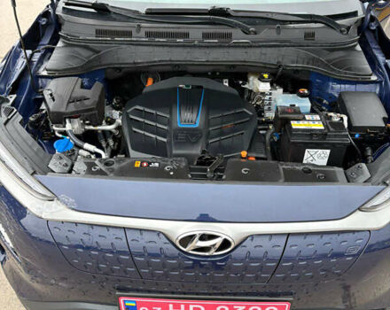 Синий Хендай Kona, объемом двигателя 0 л и пробегом 123 тыс. км за 15599 $, фото 14 на Automoto.ua