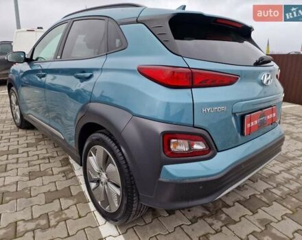 Синій Хендай Kona, об'ємом двигуна 0 л та пробігом 76 тис. км за 15900 $, фото 3 на Automoto.ua