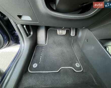 Синий Хендай Kona, объемом двигателя 0 л и пробегом 114 тыс. км за 17950 $, фото 53 на Automoto.ua