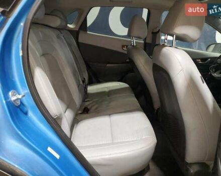 Синий Хендай Kona, объемом двигателя 0 л и пробегом 83 тыс. км за 2600 $, фото 10 на Automoto.ua