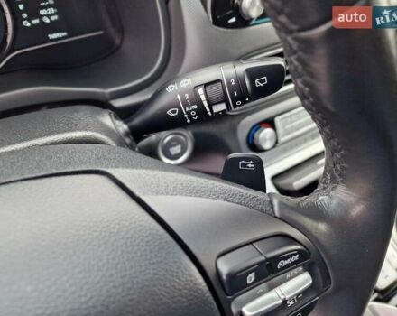 Синій Хендай Kona, об'ємом двигуна 0 л та пробігом 76 тис. км за 15900 $, фото 31 на Automoto.ua