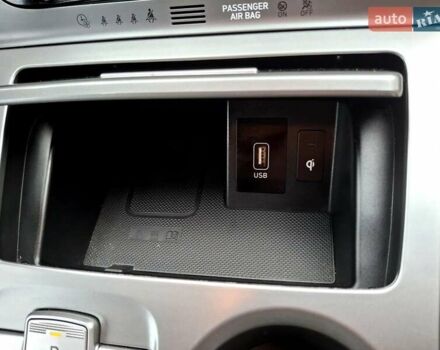 Синий Хендай Kona, объемом двигателя 0 л и пробегом 105 тыс. км за 18600 $, фото 29 на Automoto.ua