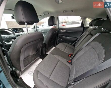 Синій Хендай Kona, об'ємом двигуна 0 л та пробігом 76 тис. км за 15900 $, фото 39 на Automoto.ua