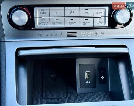 Синий Хендай Kona, объемом двигателя 0 л и пробегом 105 тыс. км за 17200 $, фото 34 на Automoto.ua