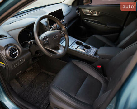 Синий Хендай Kona, объемом двигателя 0 л и пробегом 19 тыс. км за 34500 $, фото 11 на Automoto.ua