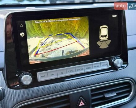 Синий Хендай Kona, объемом двигателя 0 л и пробегом 105 тыс. км за 17200 $, фото 38 на Automoto.ua